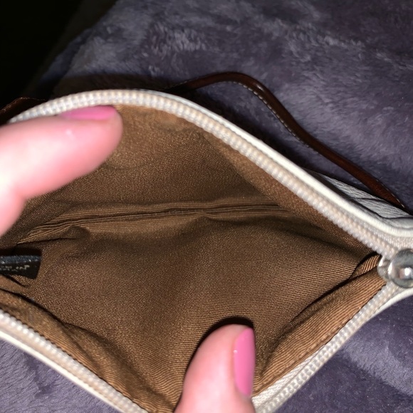 Coach wristlet - Picture 3 of 3